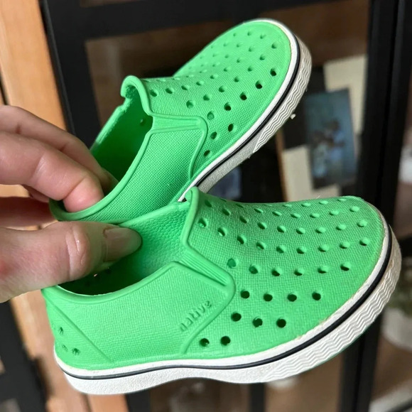 Baby Native shoes toddler boy slip on water pool summer beach Lennox water - Picture 1 of 6